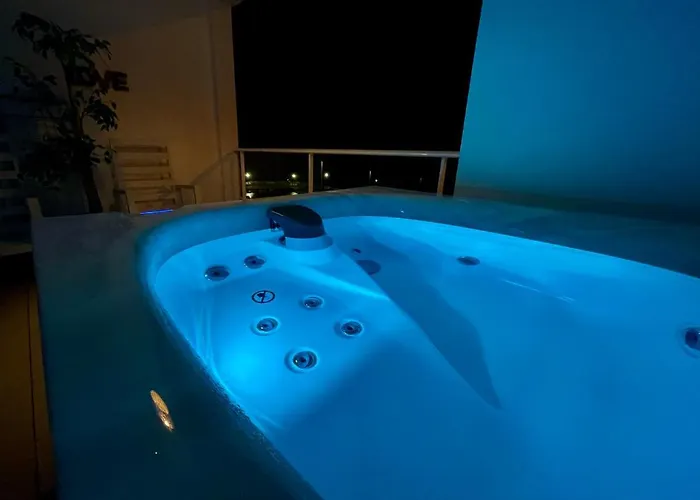 Sailor Lovers - Jacuzzi Fuerteventura * Gran Tarajal